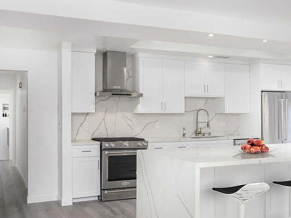 2nd image of 1601 N Fuller Ave APT 304