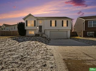 5855 S Hws Cleveland Blvd, Omaha, NE 68135