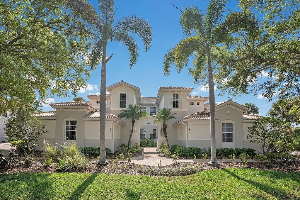 926 River Basin Ct Unit 201C