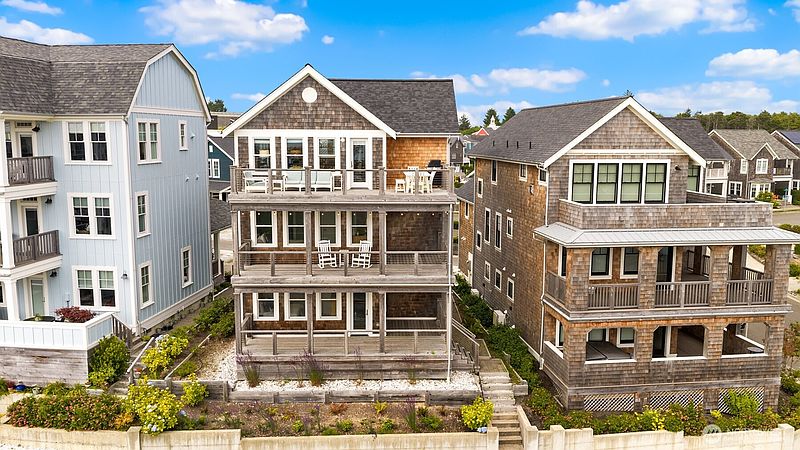 2nd image of 14 Ocean Tide Lane