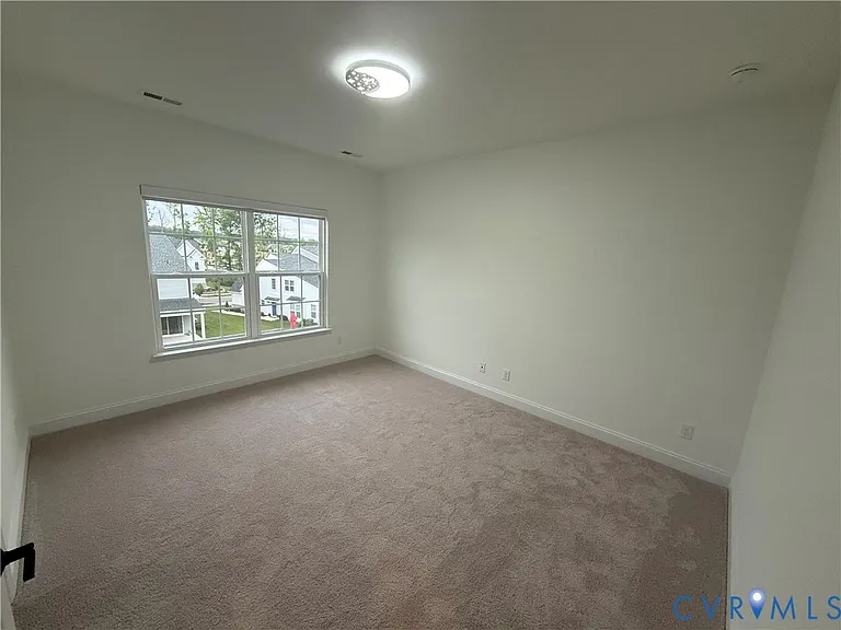 7048 Dunton Rd — Photo 24