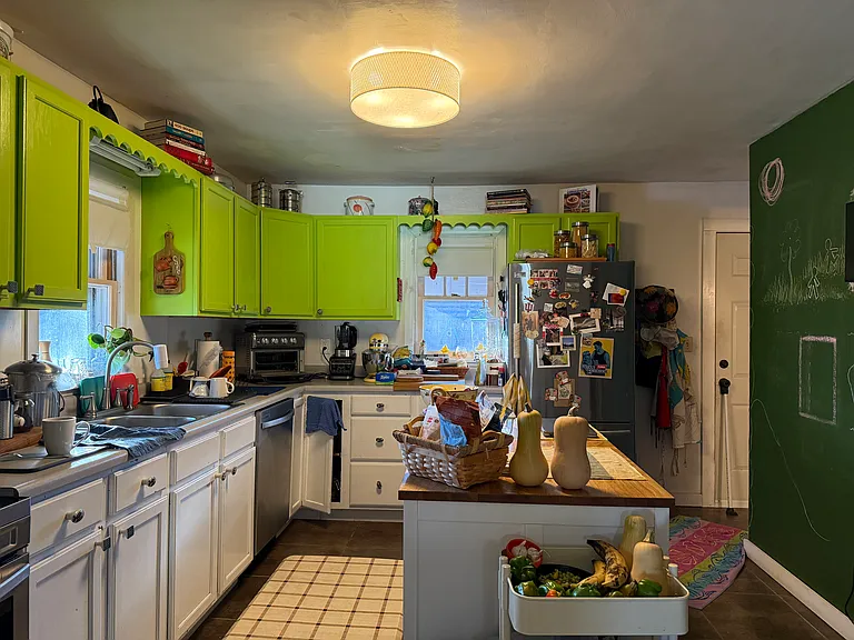 508 S Maple St — Photo 3