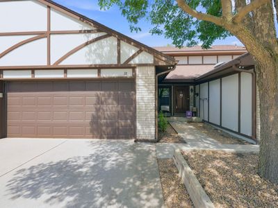 641 N Woodlawn Blvd APT 18, Wichita, KS, 67208