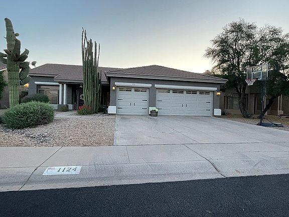 2nd image of 1124 S Palomino Creek Dr