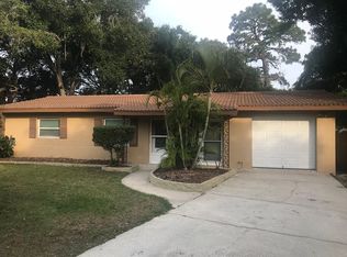 2242 Manor Ct, Clearwater, FL 33763