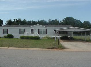 337 Brighton Dr, Byron, GA 31008