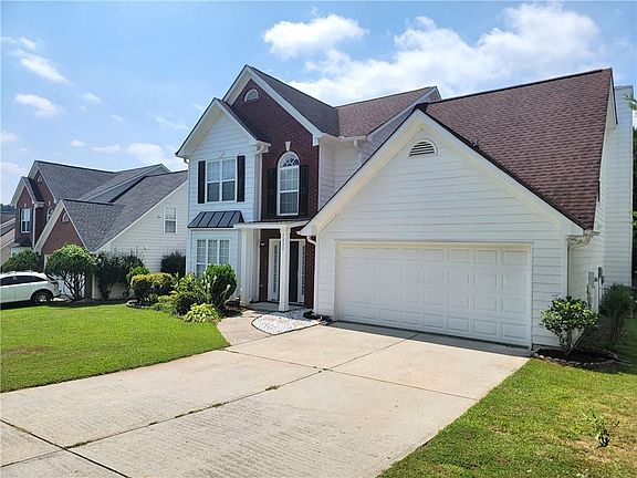 2nd image of 1350 Walnut Hill Cir