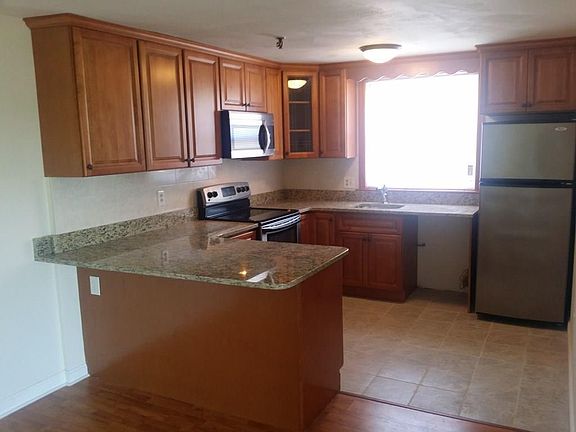 4th image of 115 W Squantum St APT 918