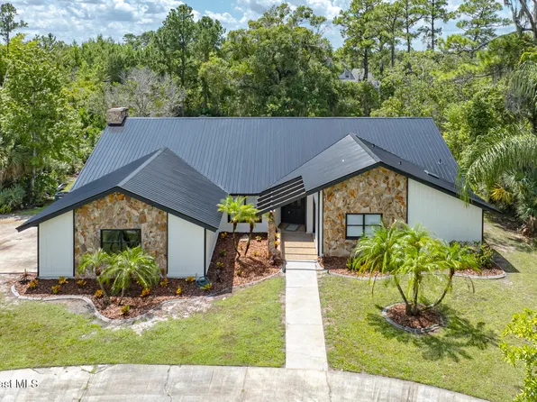 1209 Sand Pine Cir, Titusville, FL 32796