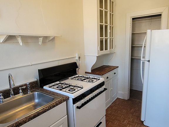 5th image of 910-916 Spotswood Ave #3C