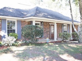 1502 Montgomery Dr, Baton Rouge, LA 70815