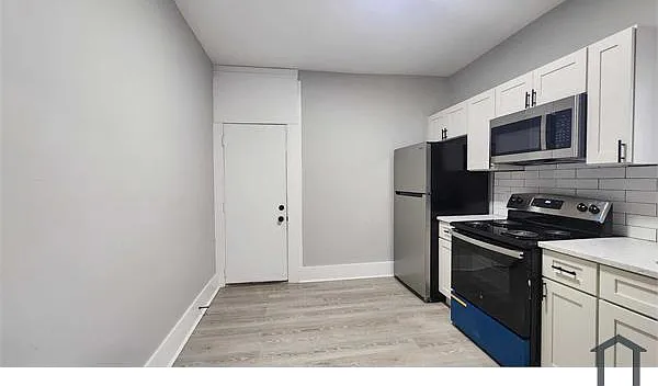 3 bed, 1300 sqft, $1,995 — Photo 3