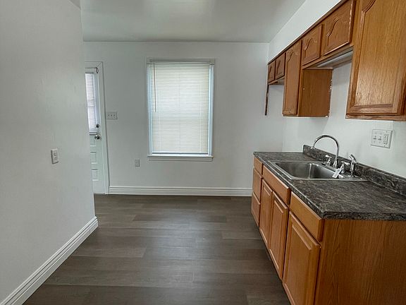 3rd image of 5474 E 19th St
