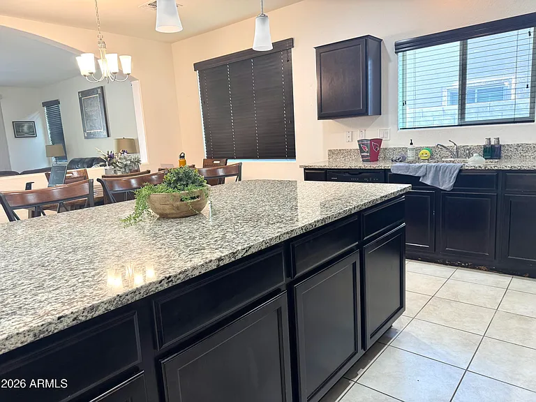 1848 N Loretta Pl — Photo 12