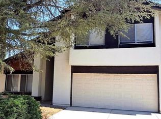 9961 Parkgrove Ct, Elk Grove, CA 95624