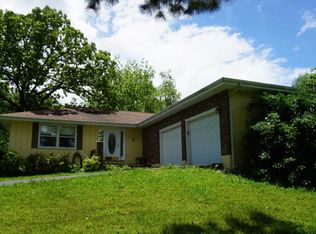 2119 Rosemoor St, West Plains, MO 65775