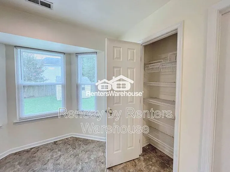 504 Hamilton Ave — Photo 12