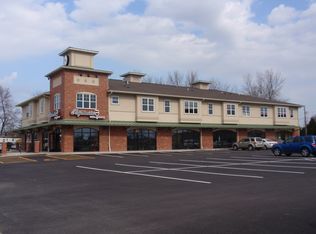 702 State St #2F, Belleville, IL 62220