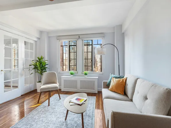 25 Tudor City Place image 1 of 8