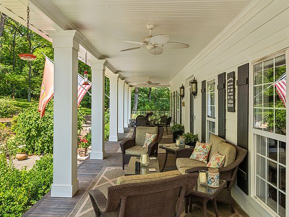 4th image of 4407 Bagsby Ln