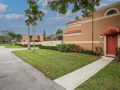 6104 Seven Springs Boulevard, Greenacres, FL, 33463