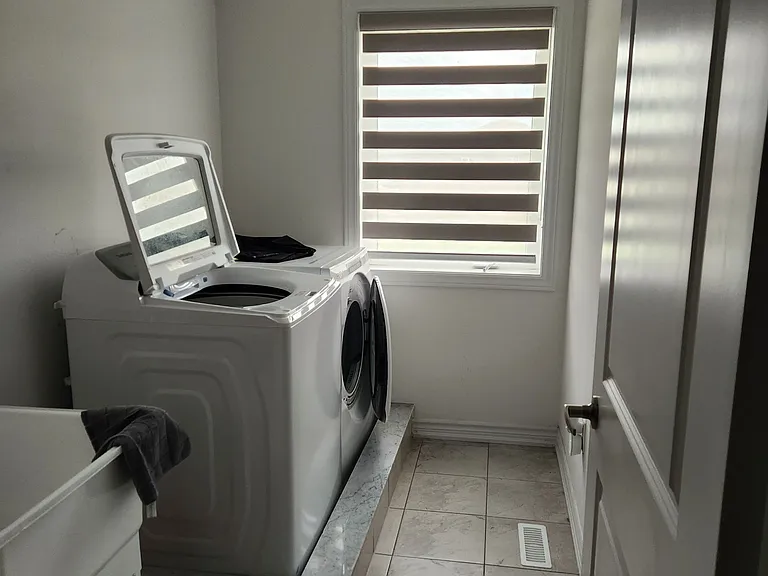 113 Seeley Ave — Photo 35