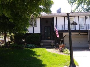 610 Fillmore Ave, Dyer, IN 46311