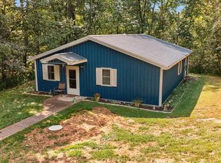 63 E Owens Farm Rd, Bloomfield, IN 47424
