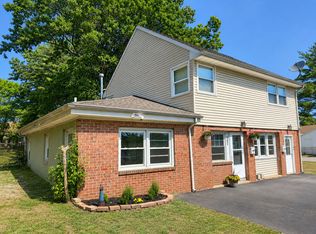 102 Spruce St #A, Riverside, NJ 08075
