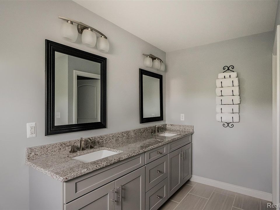 302 S Blair Ave, photo 23