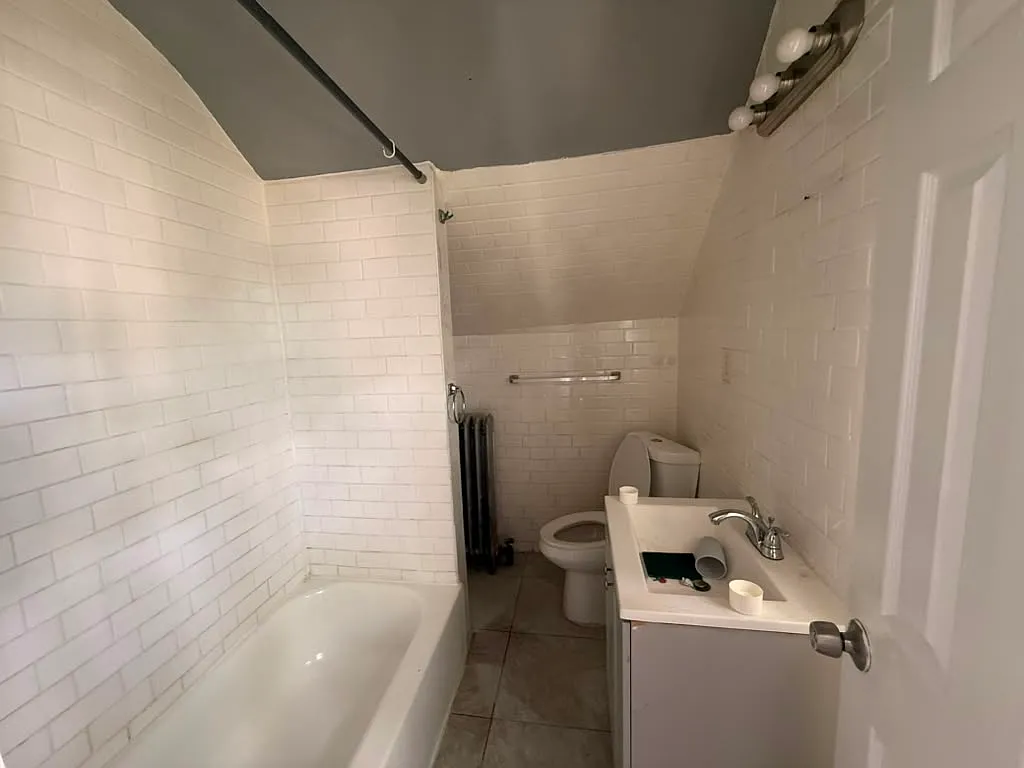 1 bed, $1,350 — Photo 1