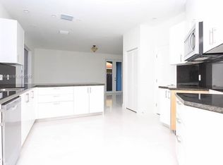 15535 SW 11th Ter, Miami, FL 33194