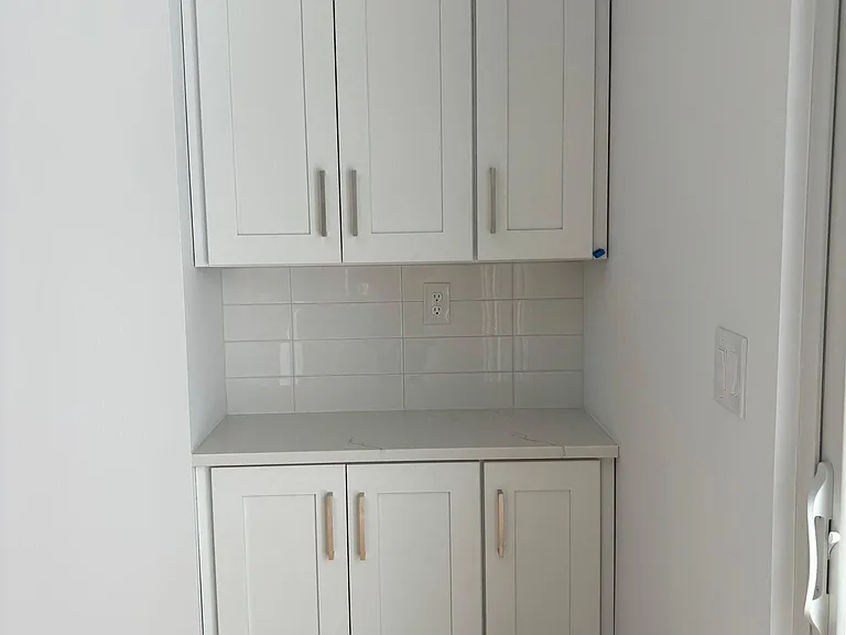 214 Center St — Photo 4