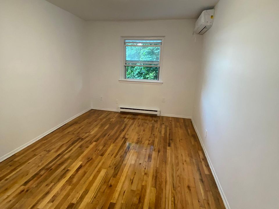 2nd image of 4309 223rd St Floor 1