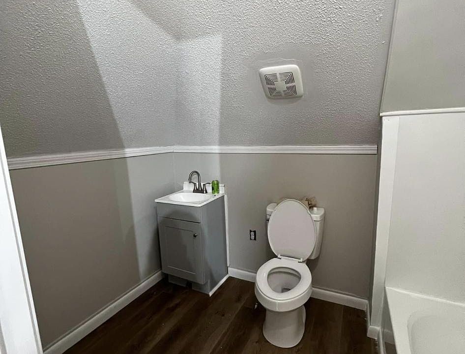 19 W Grady St Statesboro, GA, 30458 Apartments for Rent Zillow