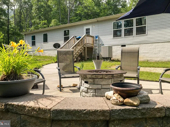 2749 E Lee Hwy, New Market, VA 22844