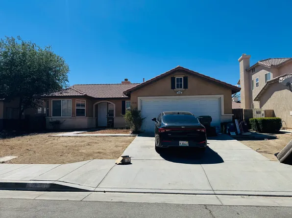 1238 West St, Lancaster, CA 93535