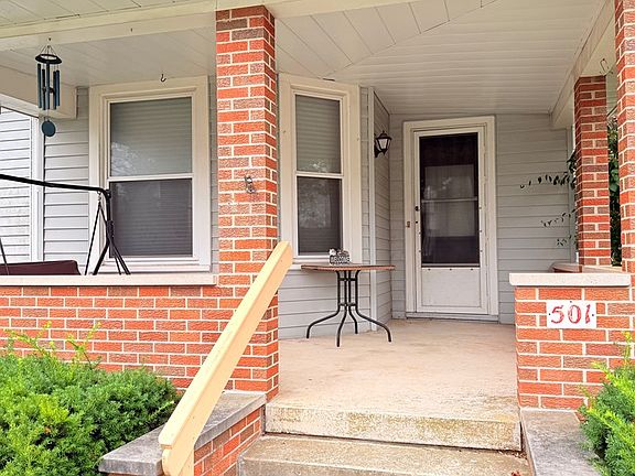 3rd image of 501 Woodlawn Ave