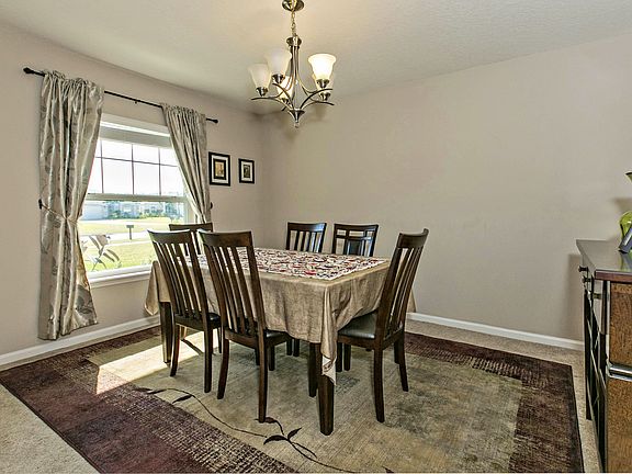 4th image of 119 Bluestone River Way