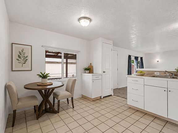 5th image of 6954 S Flamingo Way
