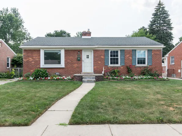 11015 Fairfield St, Livonia, MI 48150