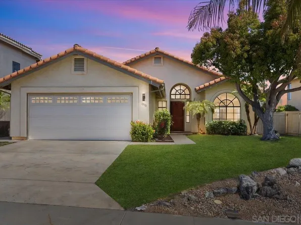 1896 White Birch Dr, Vista, CA 92081