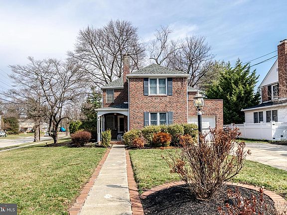 4th image of 239 Hopkins Rd