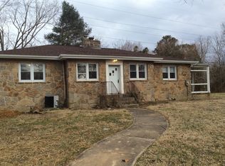 319 Rothwell Dr, Wilmington, DE 19804