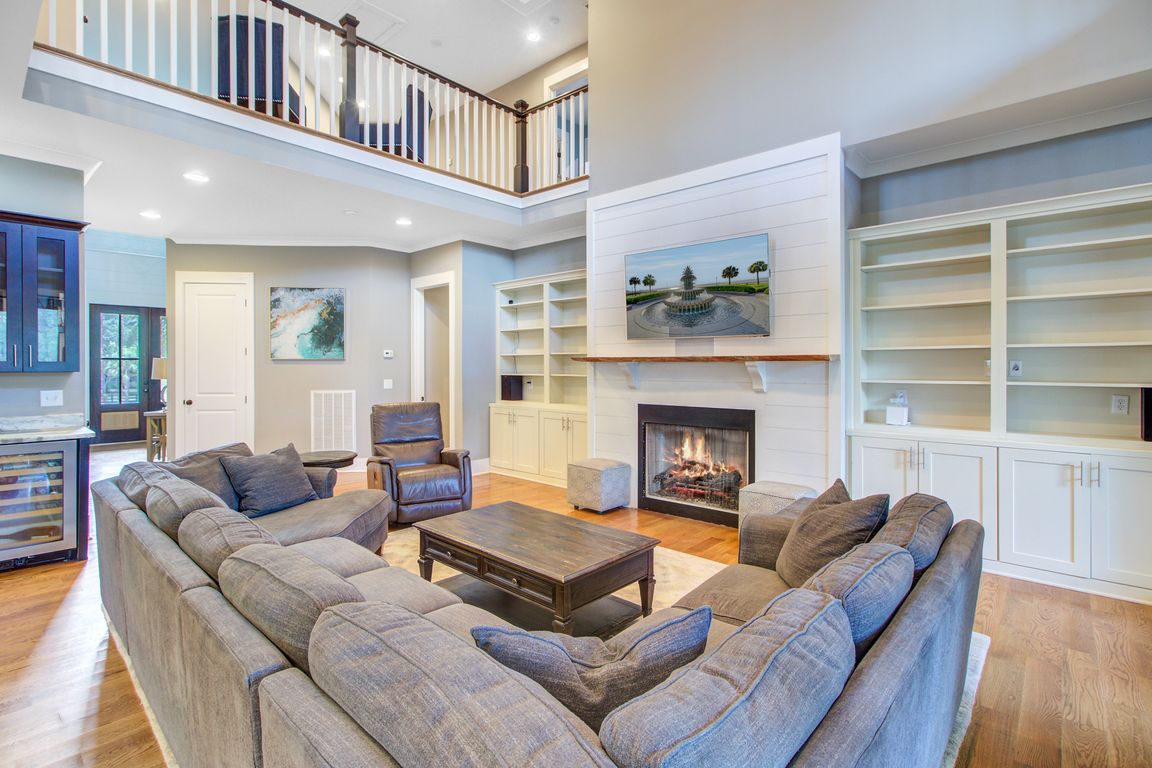 next background image