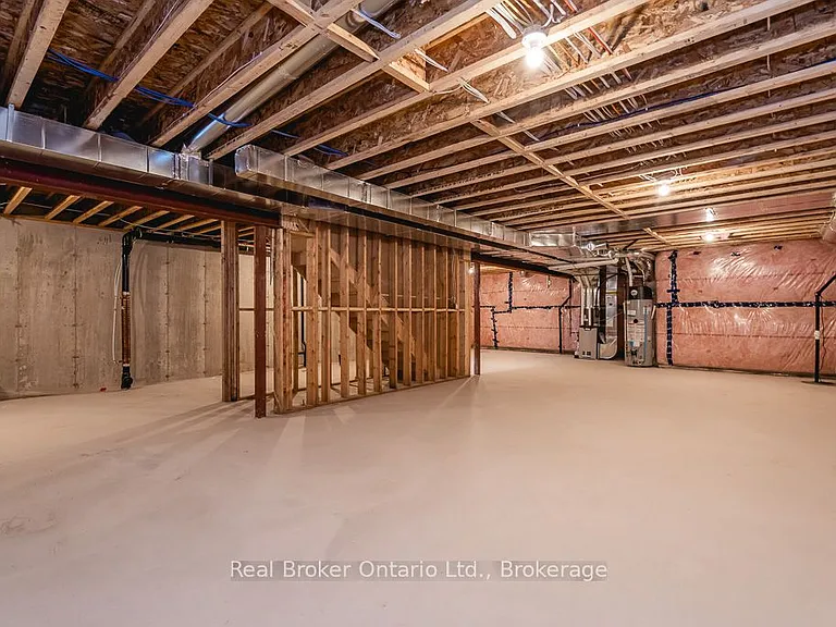 4 Danielle Cres — Photo 21