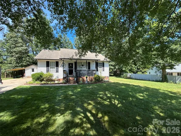 143 Allen Dale Ln, Lincolnton, NC 28092