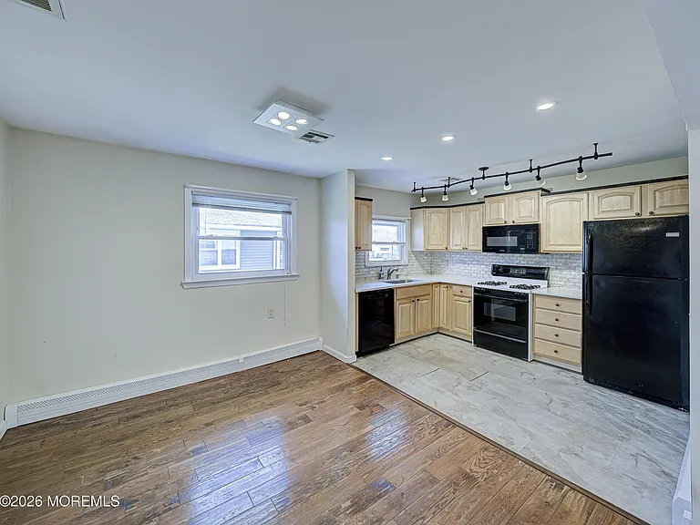 59 Guadeloupe Dr — Photo 9