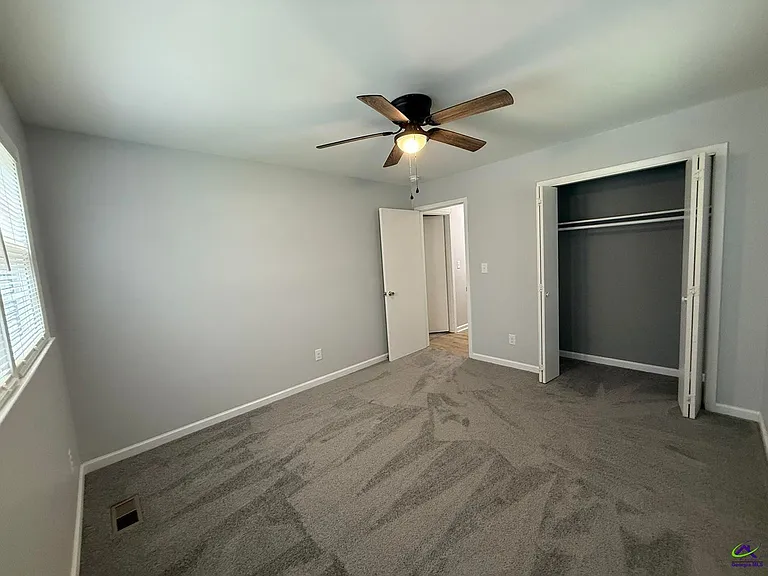 319 Ashby Way — Photo 22