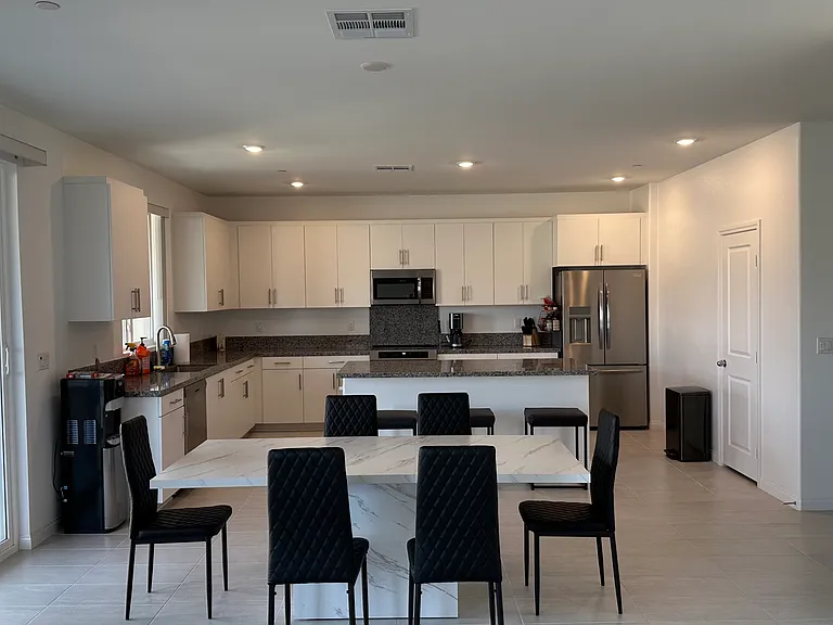 Common Space: Kitchen + Dining